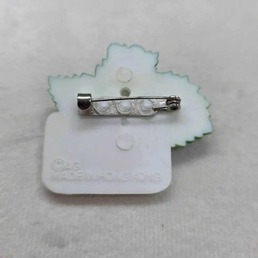 AG 'Happy Mother's Day' plastic Brooch - Picture 3 of 4